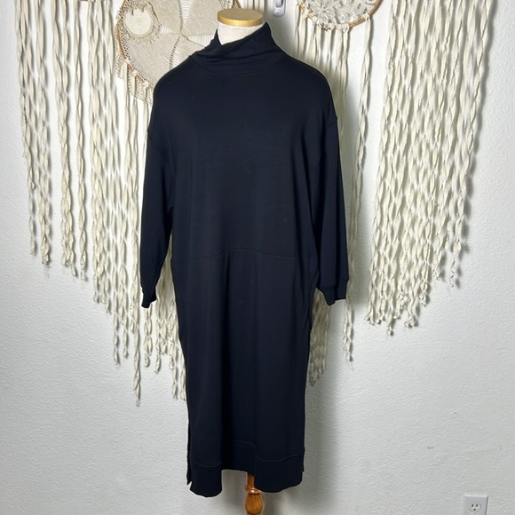 Lululemon Modal Fleece Funnel Neck Dress Size 6 in Black - Picture 2 of 15